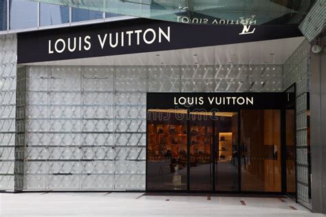 lv stall price